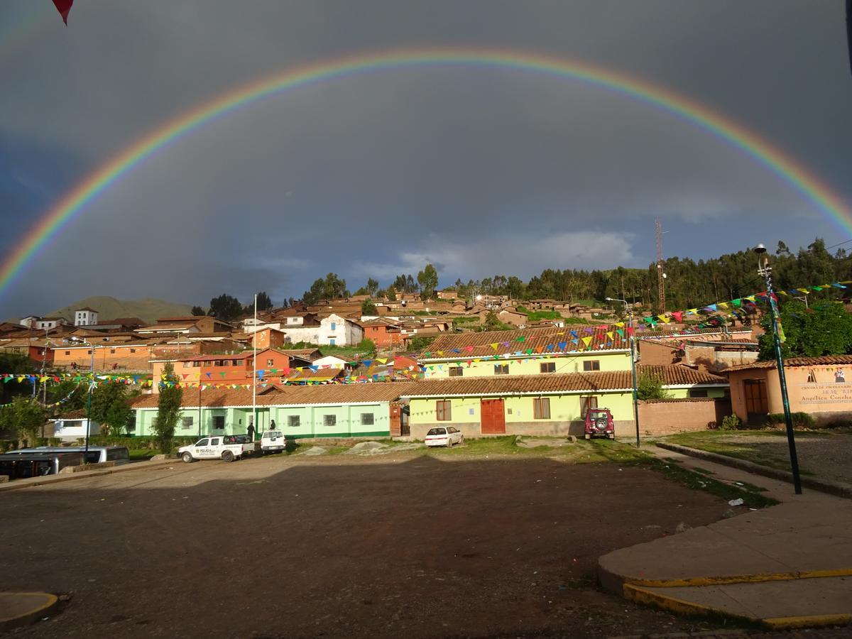 Hospedaje Encanto De Chinchero Chincheros  Esterno foto